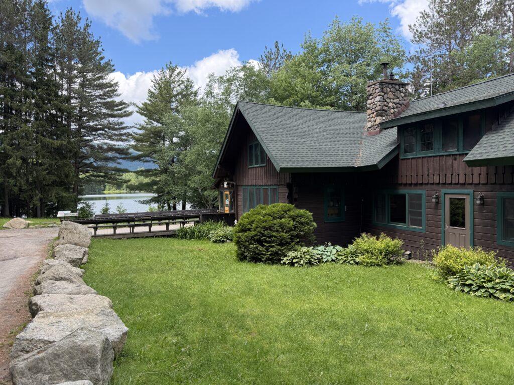 Exterior of Adirondack Loj on the shores of Heart Lake